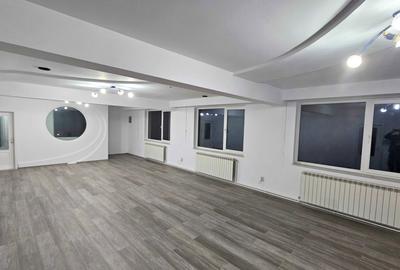 Spațiu comercial, de 82 mp, în Central - 1