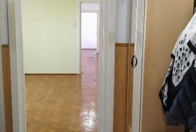 Apartament cu 3 camere semidecomandat în Circumvalațiunii - 13