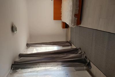 Inchiriez casa 3 camere - 6