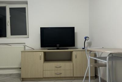 Garsonieră semidecomandată în Central