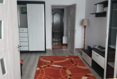 Inchiriez garsoniera confort I zona parc Brancu?i-Titan - 9