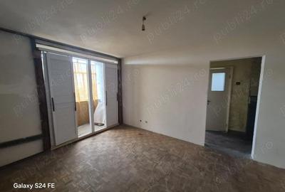 Apartament cu 2 camere semidecomandat în Central - 4