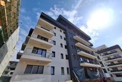 Apartament cu 4 camere decomandat în Balciu - 2