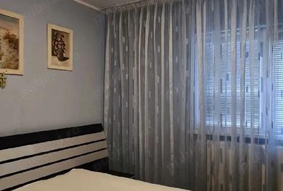 Apartament cu 2 camere decomandat în Micro 20 - 3