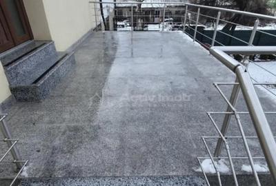 Casă cu 6 camere cu Teren 350 Mp în Central - 5