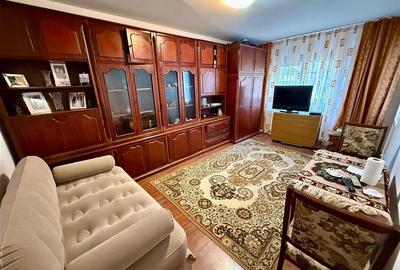 Apartament cu 3 camere decomandat în Păcurari - 1