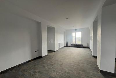 Lugoj, Pensiune 16 Cam., 850 Mp, Renovata Str. Principala - 2