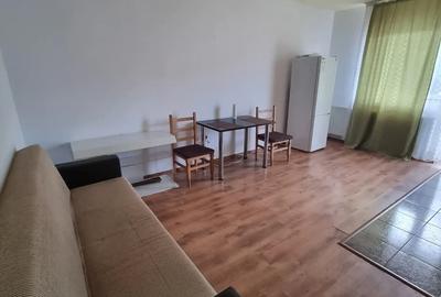 Inchiriez apt 3 camere - 5