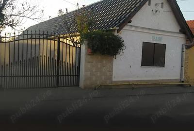 Casă cu Teren 590 Mp în Central - 4