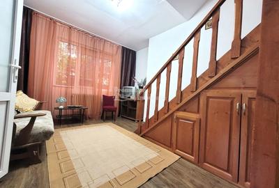 Casa cu 3 camere in ultracentral in curte comuna - 3