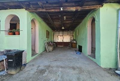 Casă cu 4 camere în Honorici - 4