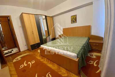Apartament cu 3 camere, decomandat, zona Fabric - 1