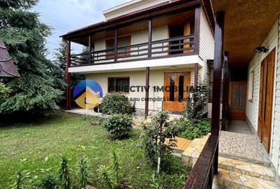 2 case si teren in Agapia - localitatea Sacalusesti - 10