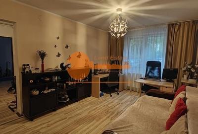 Apartament cu 3 camere semidecomandat, mobilat în Rahova - 2
