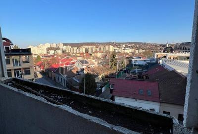 Apartament cu 4 camere în 7 Noiembrie - 13