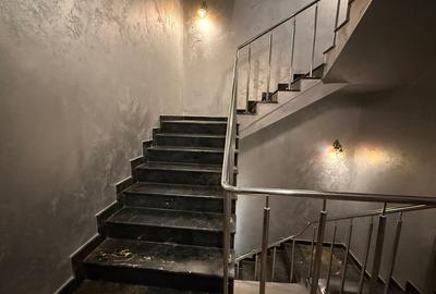 Birou, de 212 mp, în Central - 5