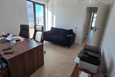 Inchiriez birou penthouse,et.6 - 5