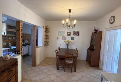 Casă cu 4 camere cu Teren 1500 Mp în Sânandrei - 1