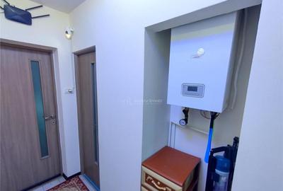 Apartament cu 3 camere semidecomandat în Central - 6