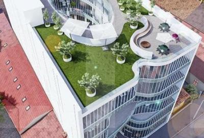 Spațiu comercial, de 3,733 mp, în Central - 12
