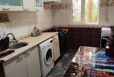 Proprietar vând apartament decomandat 3 camere - 7