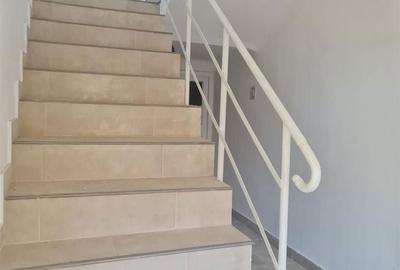 Casă cu 4 camere decomandat în Santăul Mic - 7