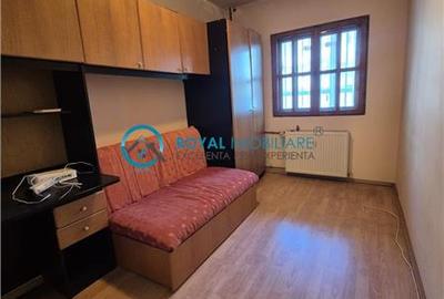 Apartament cu 3 camere decomandat, mobilat în Malu Roșu - 7
