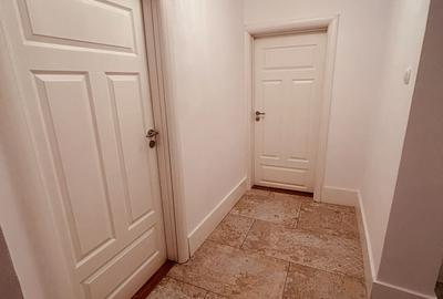 Apartament cu 3 camere decomandat în P-ța Unirii - 7