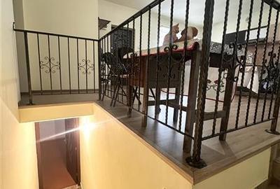 Casă individuală cu 5 camere cu Canalizare în Central - 25