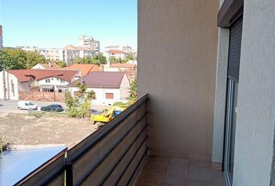 Apartament cu 3 camere în Cantemir - 14