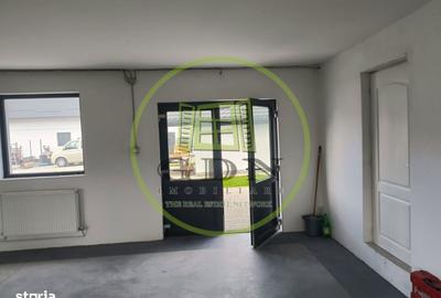 Spațiu comercial, de 180 mp, în Central - 8