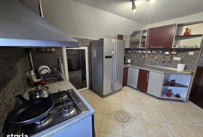 Apartament cu 5 camere în Zorilor - 3