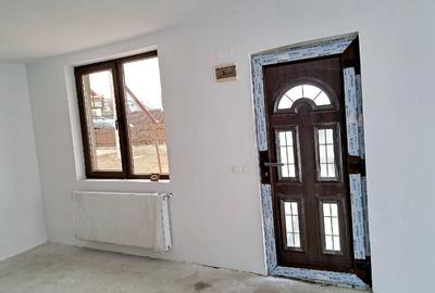 Casă individuală cu 2 camere cu Teren 600 Mp în Central - 5
