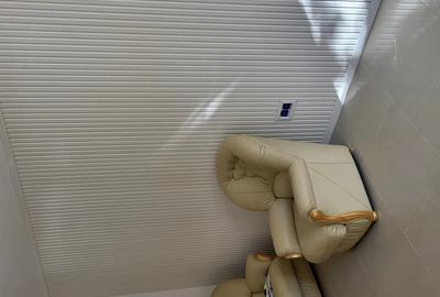 Spa?iu comercial - 4