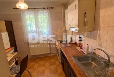 Apartament cu 3 camere semidecomandat, mobilat în Rahova - 8