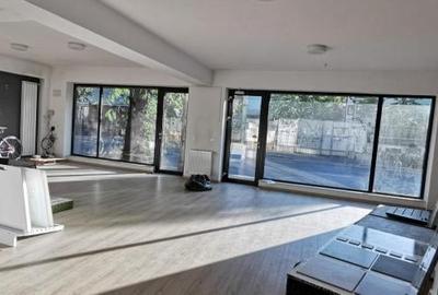 Spațiu comercial, de 215 mp, în Ștefan cel Mare - 2