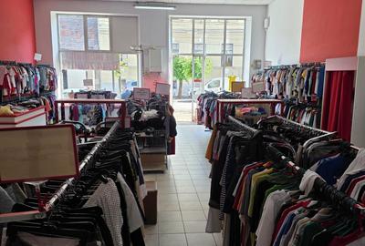 Spațiu comercial, de 120 mp, în Central - 6