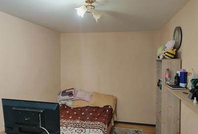 Apartament cu 3 camere nedecomandat în Tătărași - 6
