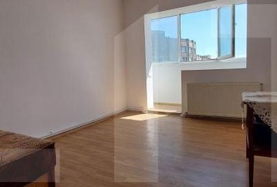 Apartament cu 3 camere decomandat în Central - 5