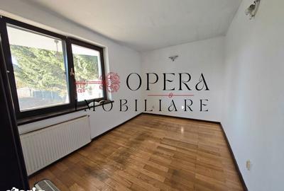 Casă cu 6 camere cu Teren 2252 Mp în Miroslava - 3