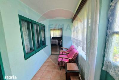 Casă cu 4 camere cu Teren 358 Mp în Mărgineni - 5
