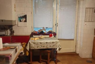 Apartament cu 4 camere decomandat în Central - 5