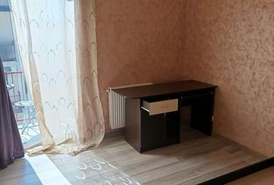 Apartament cu 2 camere semidecomandat în Florești - 1