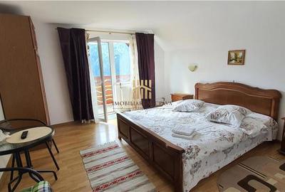 Casă cu 10 camere cu Teren 700 Mp în Durău - 3