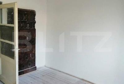 Casa de 2 camere curte proprie zona Gutenberg - 16