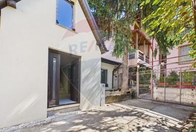 Casa NOUA P+M,  110 mp, 4 camere, la 5 min de metrou Stefan cel Mare Casa NOUA P+M,  110 mp, 4 camere, la 5 min de metrou Stefan cel Mare - 25