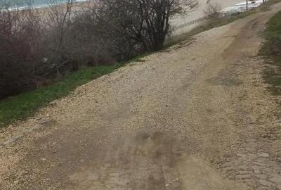 Teren de 1200 mp, în Sud