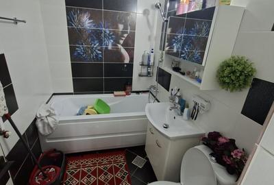 Apartament cu 3 camere decomandat în Frumoasa - 12