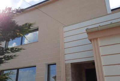 Casă cu 4 camere cu Teren 420 Mp în Cumpăna