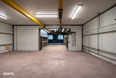 Spațiu comercial, de 2,000 mp, în Centura - 4